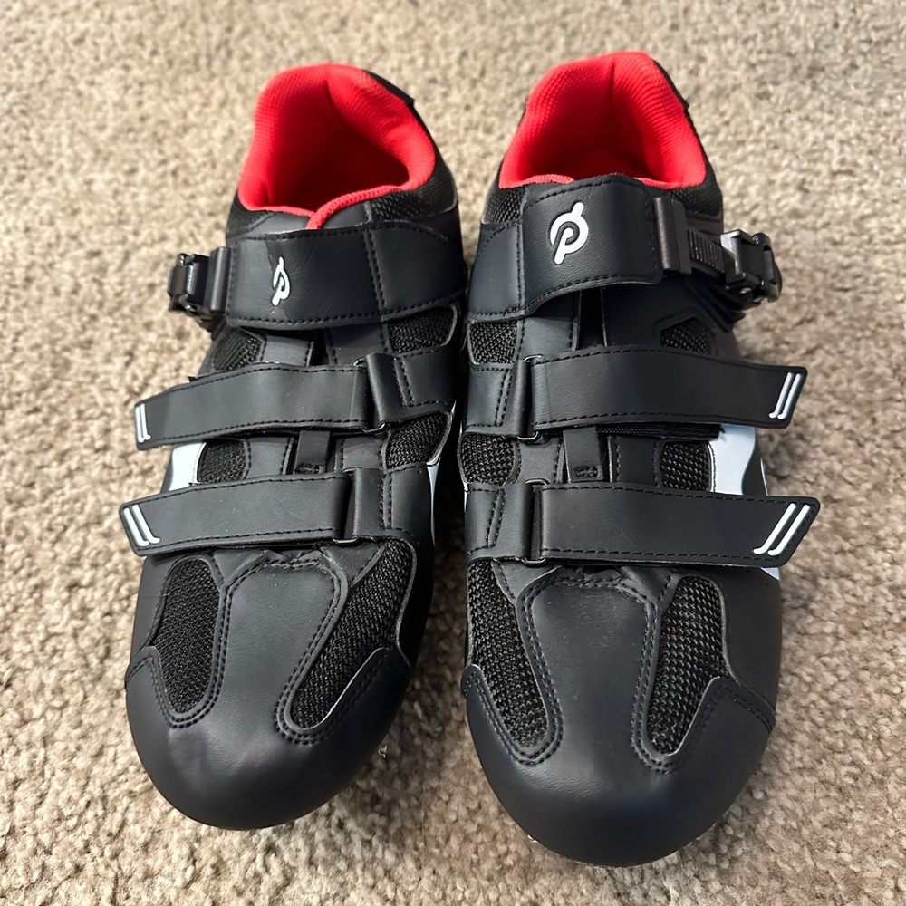 Peloton shoes size 48 (US Men’s 13.5 barely used indoor cycling shoes